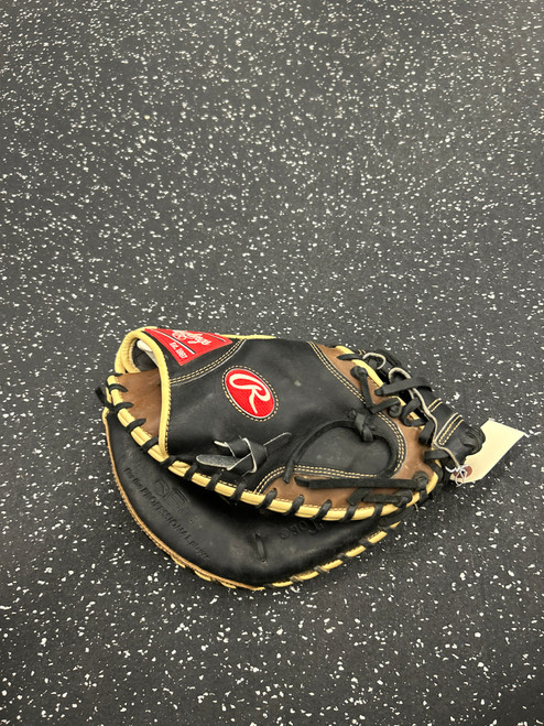 Vist Large View of Product Image Which is Used Rawlings HEART OF THE HIDE BB/SB Catchers RH Throw Black 33"