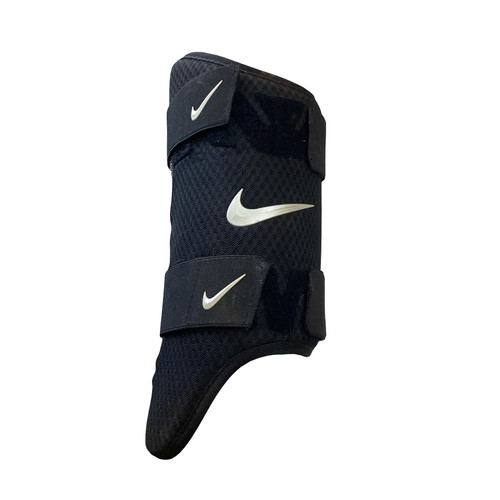 Vist Large View of Product Image Which is Used Nike BB/SB Shin/Foot Protector Black