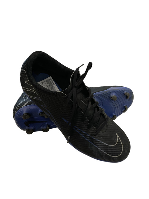 Vist Large View of Product Image Which is Used Nike Soccer Cleats Navy Blue Senior 7.5