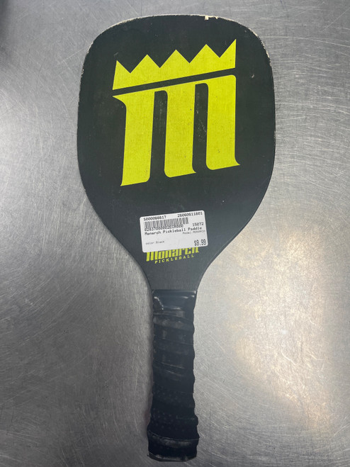 Vist Large View of Product Image Which is Used MONARCH Pickleball Racquet Black