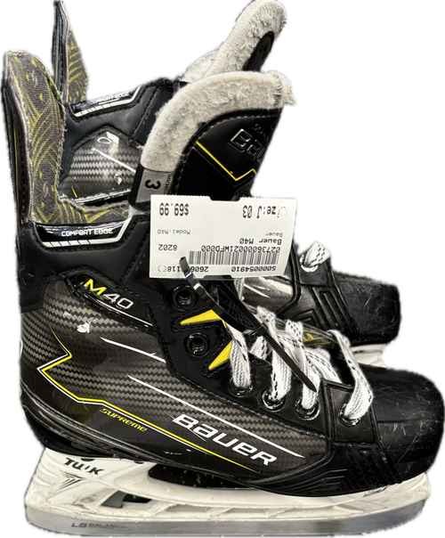 Vist Large View of Product Image Which is Used Bauer M40 Junior Hockey Skate Junior 03