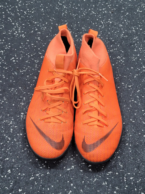 Vist Large View of Product Image Which is Used Nike MERCURIAL Soccer Indoor Shoes Orange Junior 04.5