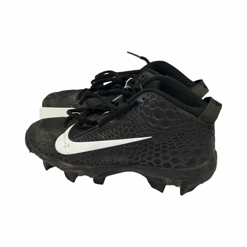 Vist Large View of Product Image Which is Used Nike Soccer Cleats Black Youth 10.0