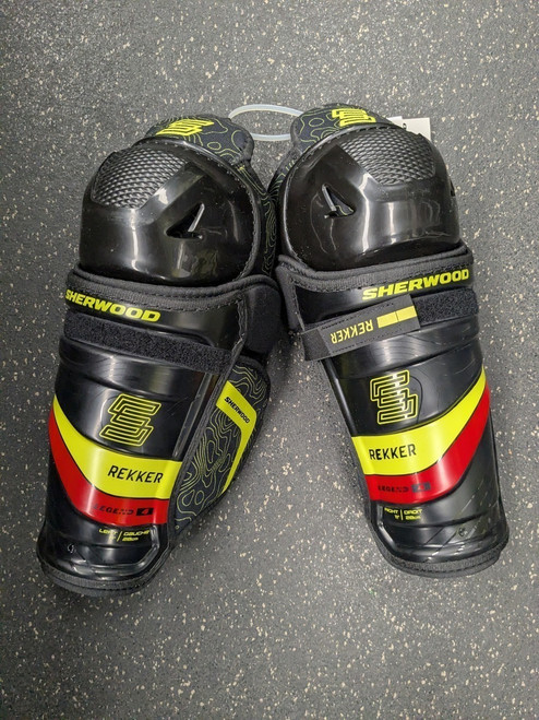 Vist Large View of Product Image Which is Used Sher-wood REKKER LEGEND 4 Junior Shin Guards None 11"