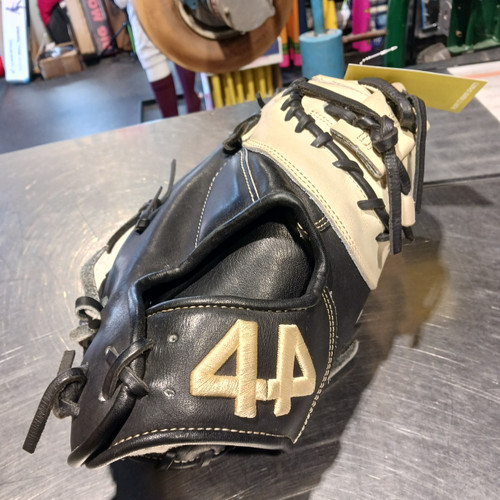 Vist Large View of Product Image Which is Used 44 BB/SB First Base RH Throw Black 13"