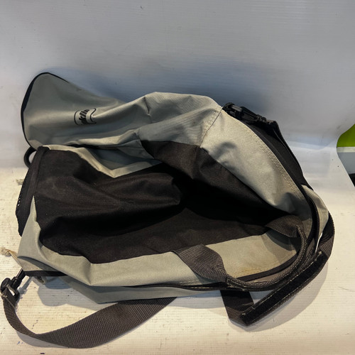 Vist Large View of Product Image Which is Used Franklin JR3 BB/SB Player Carry Bag Black