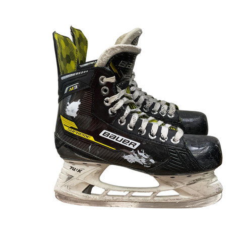 Vist Large View of Product Image Which is Used Bauer SUPREME M3 Intermediate Hockey Skate Intermediate 6.5