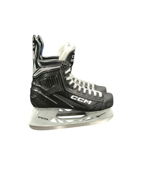 Vist Large View of Product Image Which is Used CCM NEXT Senior Hockey Skate Senior 8