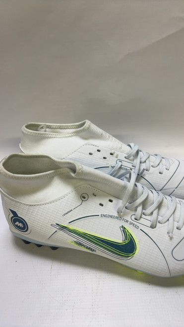 Vist Large View of Product Image Which is Used Nike Soccer Cleats White Senior 9.5