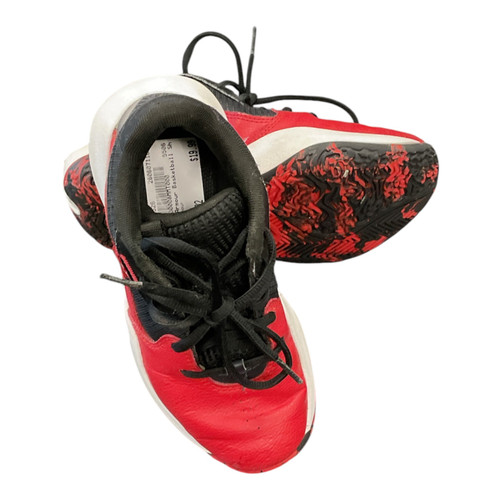 Vist Large View of Product Image Which is Used Under Armour Basketball Shoes Y Red Junior 02