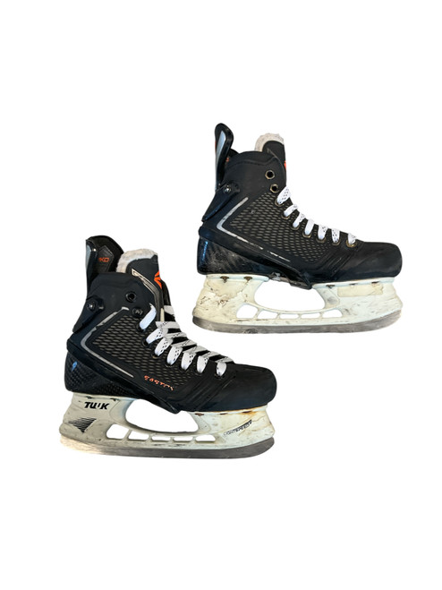 Vist Large View of Product Image Which is Used Easton MAKO Junior Hockey Skate Junior 02.5
