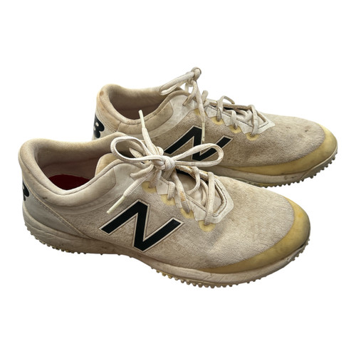 Vist Large View of Product Image Which is Used New Balance 4040 TURF SHOES 10