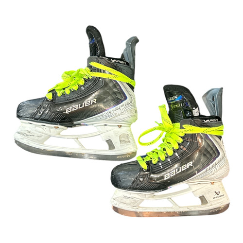 Vist Large View of Product Image Which is Used Bauer VAPOR FLYLITE SKATES 3 