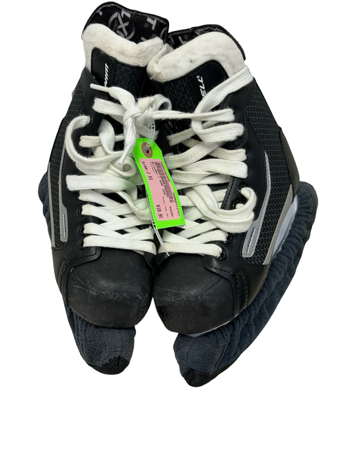 Vist Large View of Product Image Which is Used WinnWell AMP 300 Junior Ice Hockey Skate Junior 01