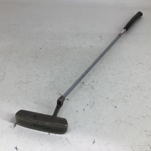Vist Large View of Product Image Which is Used Mizuno 0702 35IN RH PUTTER Mens Putter RH