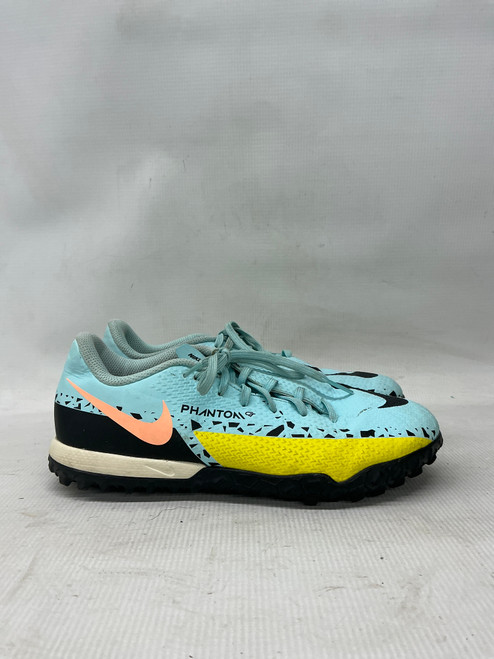 Vist Large View of Product Image Which is Used Nike PHANTOM Soccer Turf Shoes Turquoise Senior 5