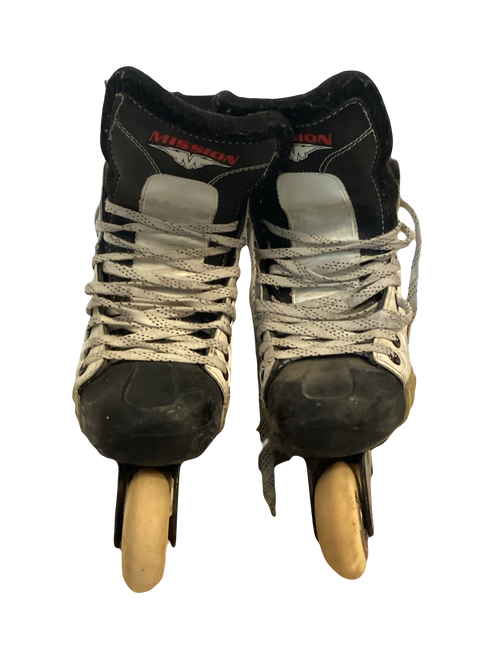 Vist Large View of Product Image Which is Used Mission 1500 QUATRO Junior Aggressive Skates Black Junior 04