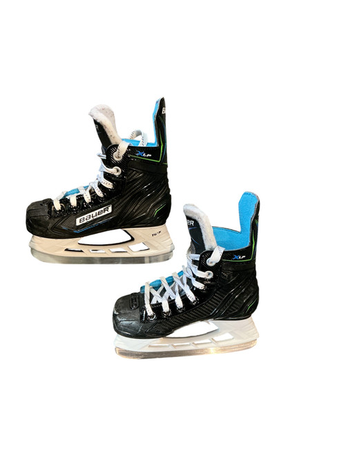 Vist Large View of Product Image Which is Used Bauer XLP Youth Hockey Skate Youth 11.0