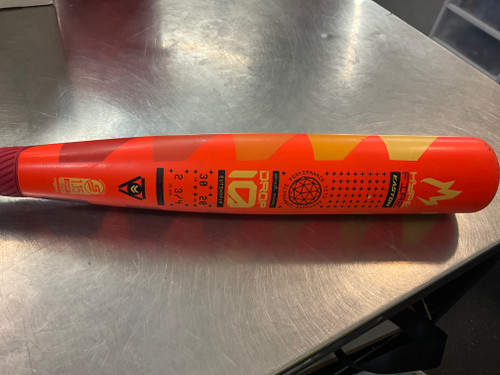 Vist Large View of Product Image Which is Used Easton 2025 HYPE FIRE BB/SB USSSA 2 3/4 Bat 30"