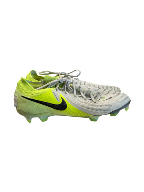 Vist Large View of Product Image Which is Used Nike Soccer Cleats Grey Senior 10.5