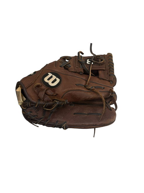 Vist Large View of Product Image Which is Used Wilson A950 BB/SB Glove RH Throw Brown 11 1/2"