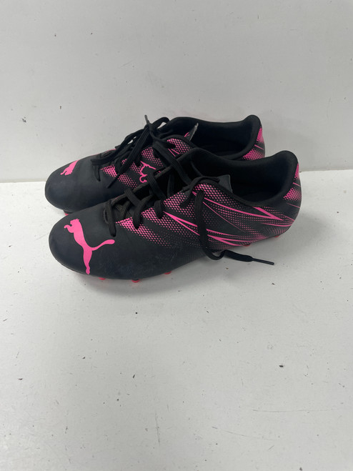 Vist Large View of Product Image Which is Used Puma FR Soccer Cleats Pink Junior 05.5