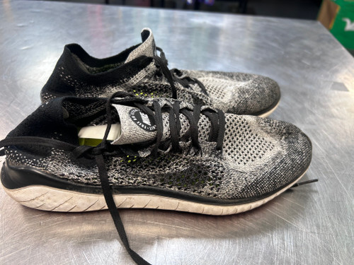 Vist Large View of Product Image Which is Used Nike Running/X-Train Shoes M Black Senior 9