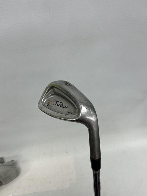 Vist Large View of Product Image Which is Used Titleist DCI 981 Mens Iron Set RH 4I-PW