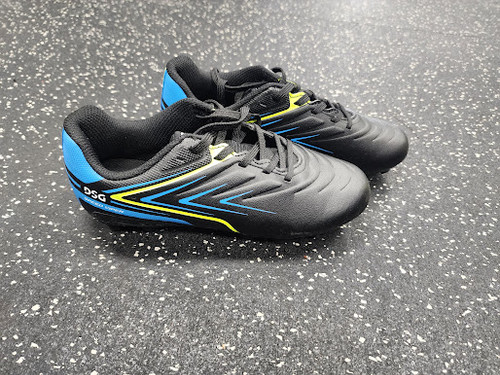 Vist Large View of Product Image Which is Dsg Speed Viper Soccer Cleats Black Junior 02