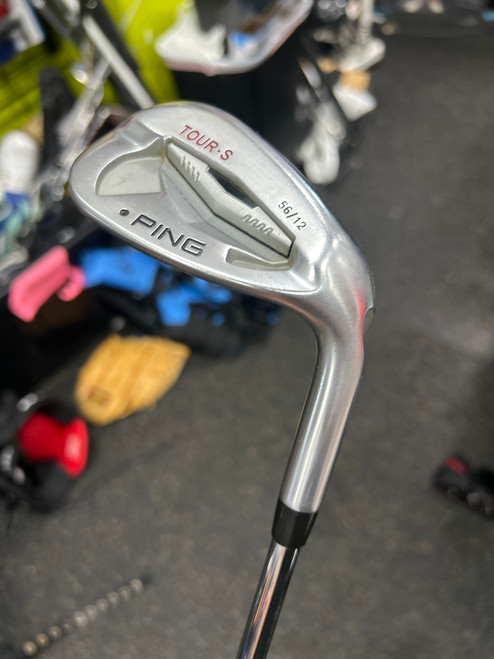 Vist Large View of Product Image Which is Used Ping TOUR S BLACK DOT Golf Wedge Mens RH 56 Degree
