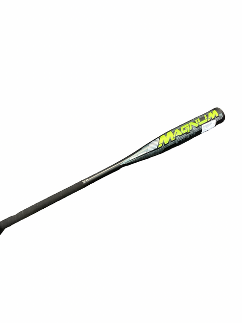 Vist Large View of Product Image Which is Used Easton MAGNUM BB/SB Youth Bat 31"