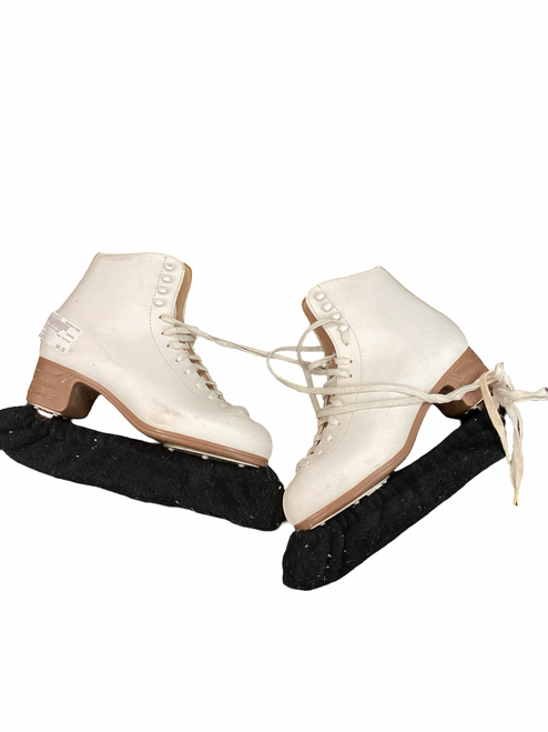 Vist Large View of Product Image Which is Used DBX Girls Figure Skate White Junior 04