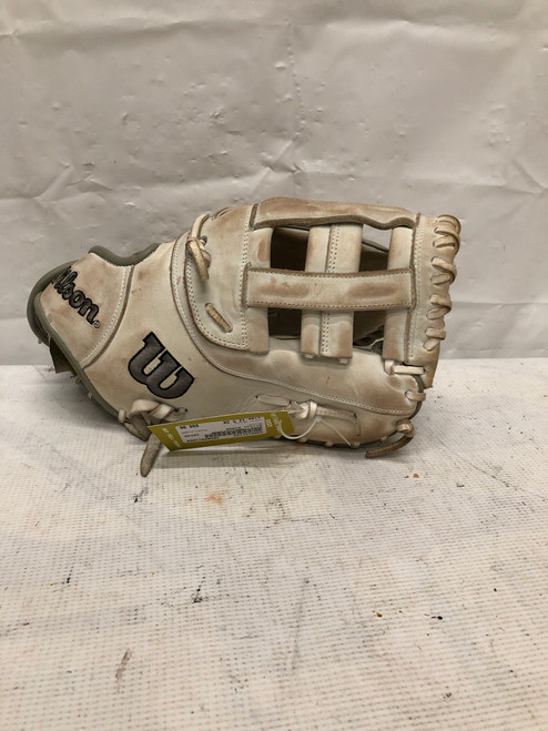 Vist Large View of Product Image Which is Used Wilson A1000 BB/SB First Base RH Throw White 12 1/2"