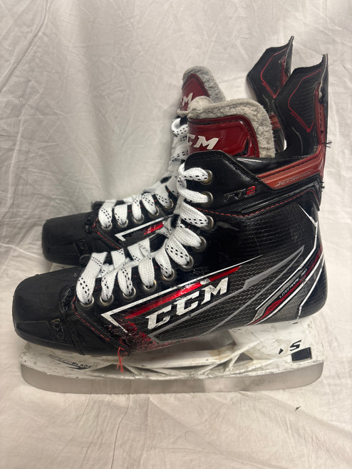 Vist Large View of Product Image Which is Used CCM JETSPEED FT2 SKATES Senior Hockey Skate Senior 7