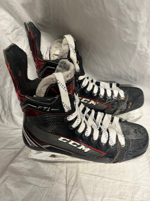 Vist Large View of Product Image Which is Used CCM JETSPPED FT1 Senior Hockey Skate Senior 7.5