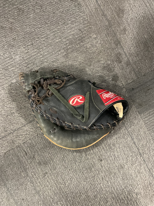 Vist Large View of Product Image Which is Used Rawlings PREMIUM SERIES D325BWCM BB/SB Catchers LH Throw Brown And Black 32 1/2"