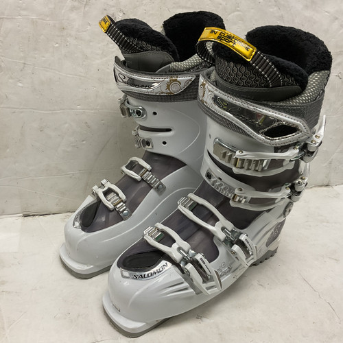 Vist Large View of Product Image Which is Used Salomon ENERGYZER 60 Womens DH Ski Boot White 265 MP - M08.5 - W09.5