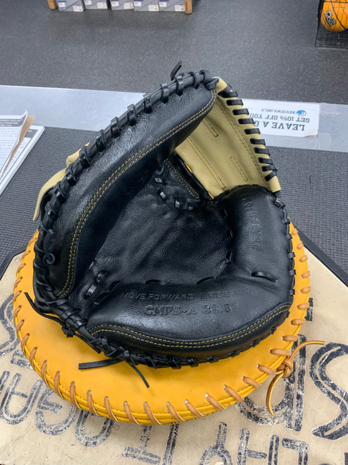 Vist Large View of Product Image Which is Used All-Star FUTURE STAR CMFS-A BB/SB Catchers RH Throw Black And Tan 33 1/2"
