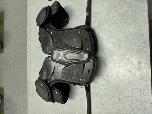 Vist Large View of Product Image Which is Used Xenith FLYTE 2 FB Shoulder Pads None LG