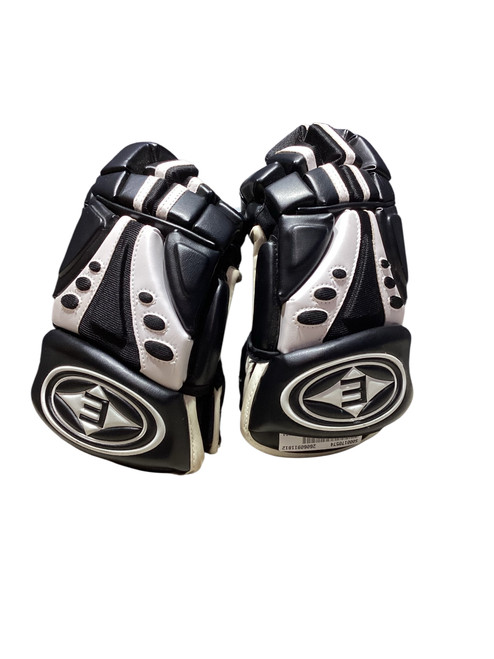 Vist Large View of Product Image Which is Used Easton SYNERGY 700 Junior Gloves Black 12 1/2"