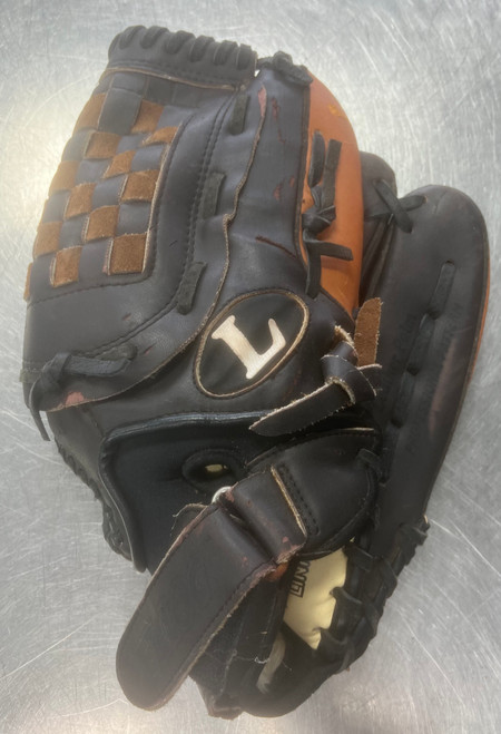Vist Large View of Product Image Which is Used Louisville Slugger GLOVE BB/SB Glove RH Throw Black 12 1/2"