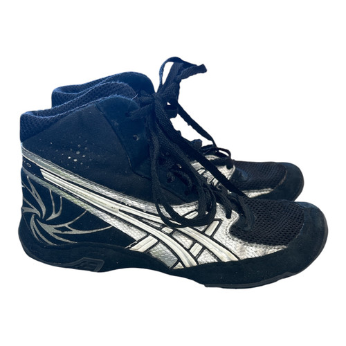 Vist Large View of Product Image Which is Used Asics Wrestling Shoes Black Junior 02
