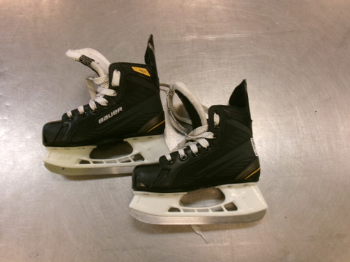 Vist Large View of Product Image Which is Used Bauer 140 SUPREME Youth Hockey Skate Youth 13.0