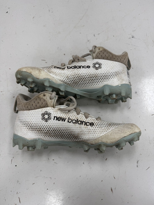 Vist Large View of Product Image Which is Used New Balance LAX Cleats Girls White Junior 03