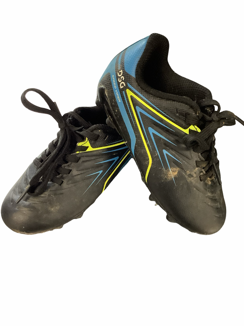 Vist Large View of Product Image Which is Used DSG Soccer Cleats Black Senior 9