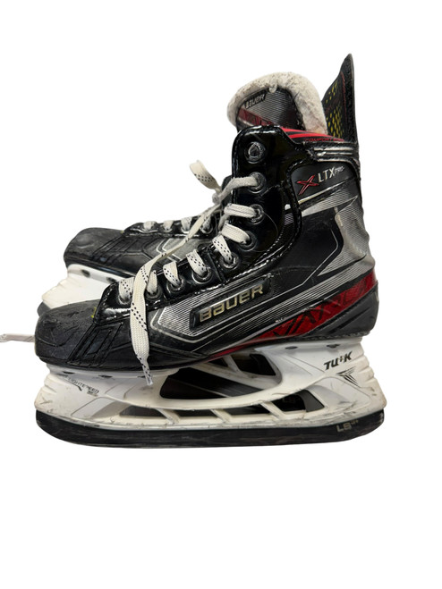 Vist Large View of Product Image Which is Used Bauer XLTX Senior Hockey Skate Senior 5.5