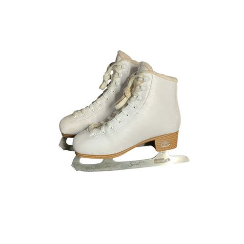 Vist Large View of Product Image Which is Used Riedell HORIZON FIGURE SKATE Girls Figure Skate White Junior 02