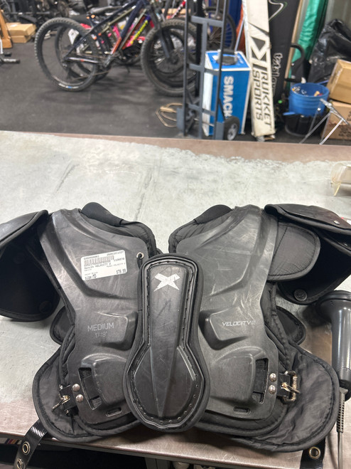 Vist Large View of Product Image Which is Used Xenith VELOCITY 2 FB Shoulder Pads Black MD