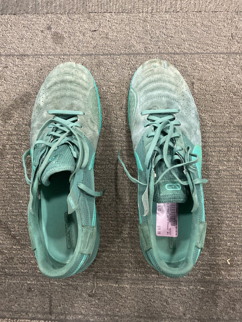 Vist Large View of Product Image Which is Used Nike Soccer Indoor Shoes Teal Senior 12