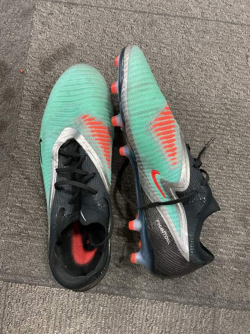 Vist Large View of Product Image Which is Used Nike Adult FB Cleats Teal Senior 12